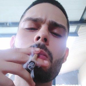 Meet your Posher, Bayron